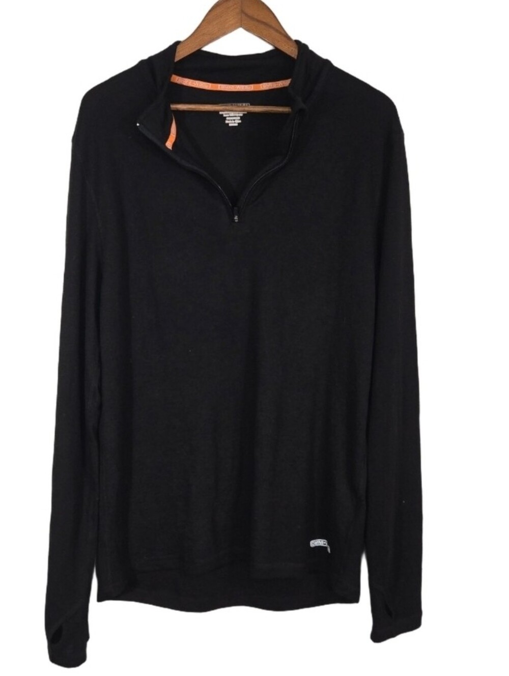 Omni Wool black sweater